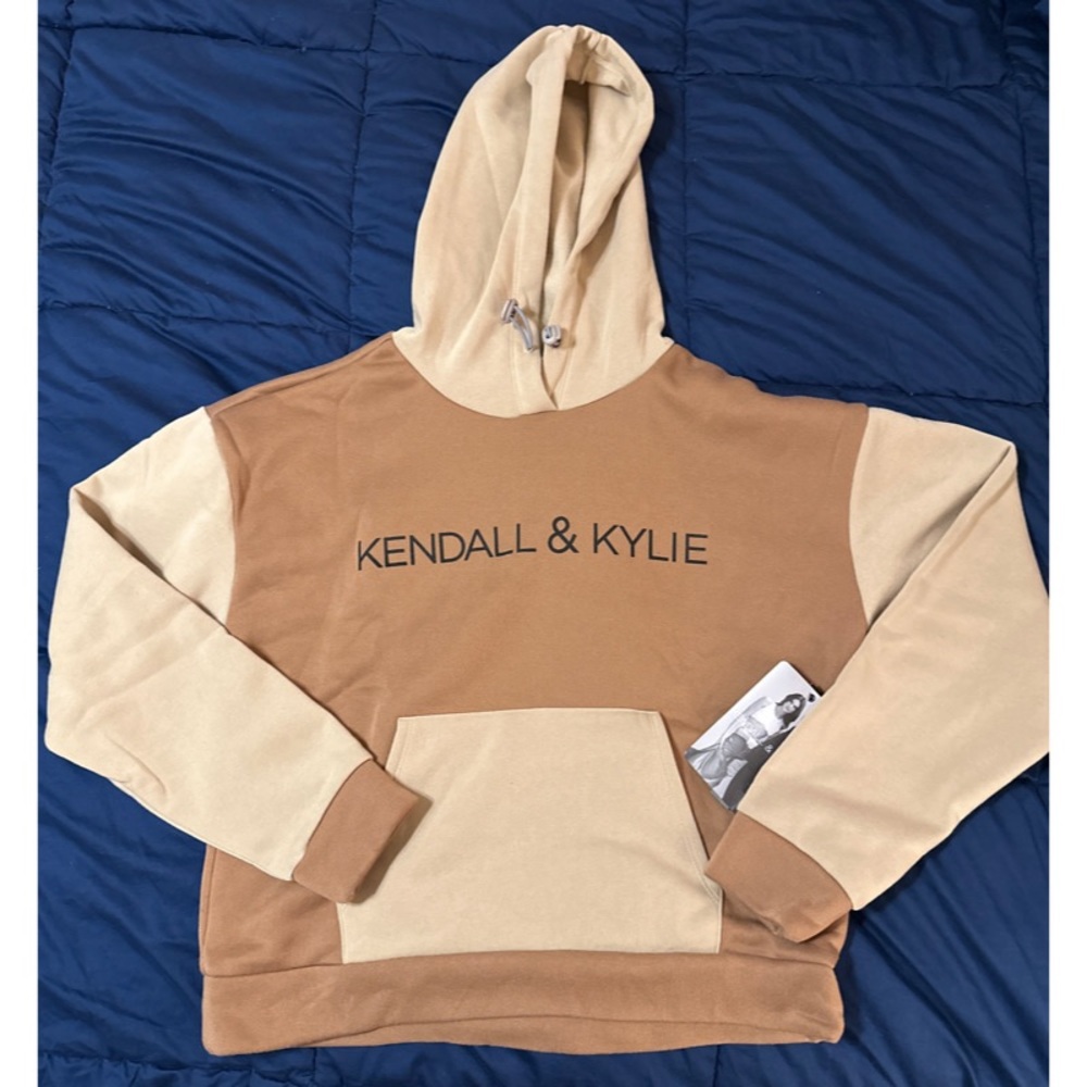 NWT Kendall & Kylie brown hooded pullover sweatshirt women’s 1X